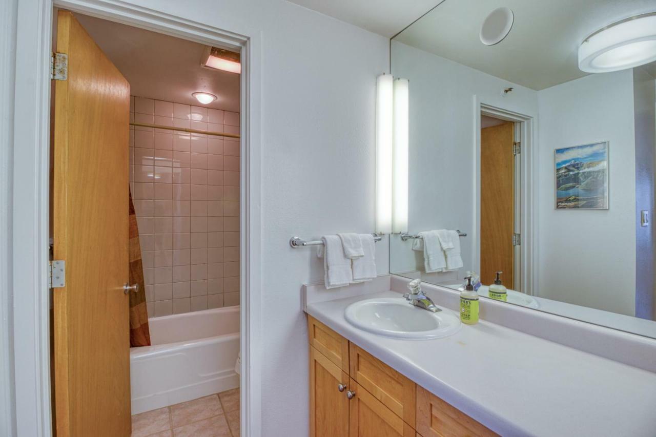 1 Bath Studio Apartment In Сноумасс Виллидж Экстерьер фото
